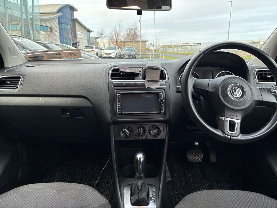 2014 Volkswagen Polo DBA-6RCBZ 5DR AUTO €10,950