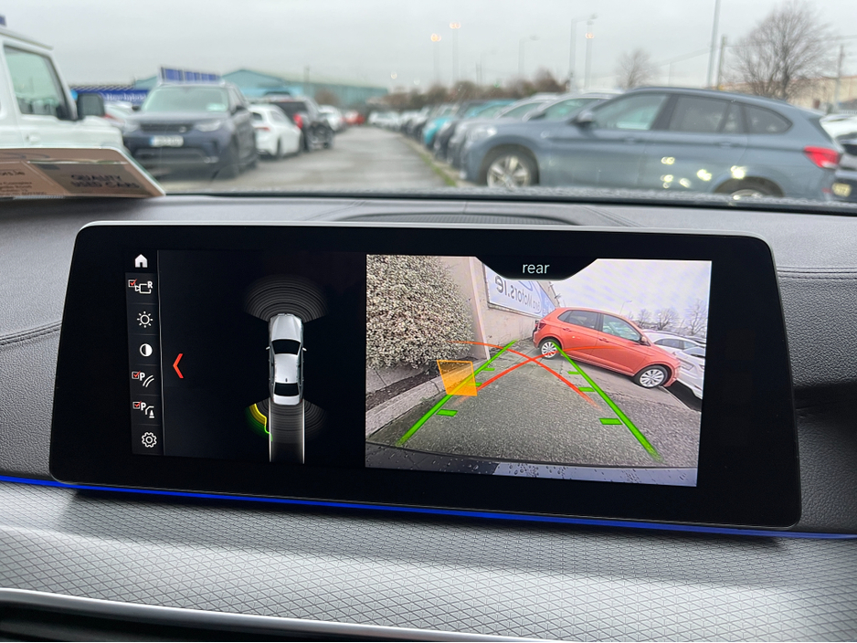 2018 BMW 5 Series 530e M-SPORT PETROL PLUG IN HYBRID 2.0 //HIGH SPEC//REVERSE CAMERA//HEAD UP DISPLAY//LASERLIGHTS// €23,950