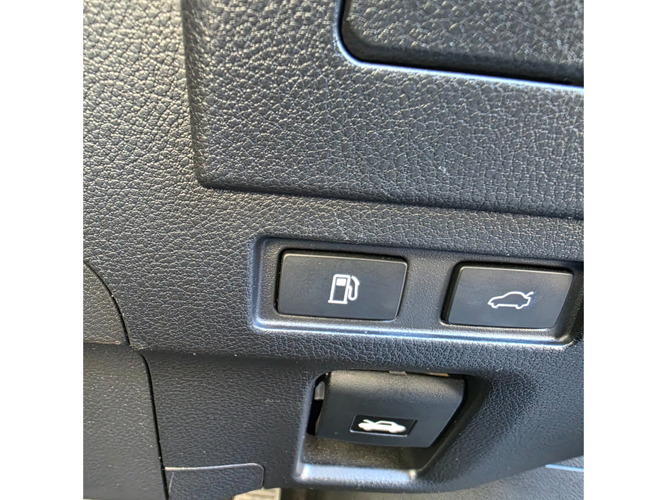 2023 Lexus ES 300 H ES300h Dynamic €43,950