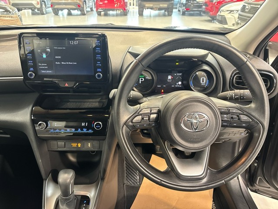 2023 Toyota Yaris Cross LUNA HYBRID AUTO €28,500