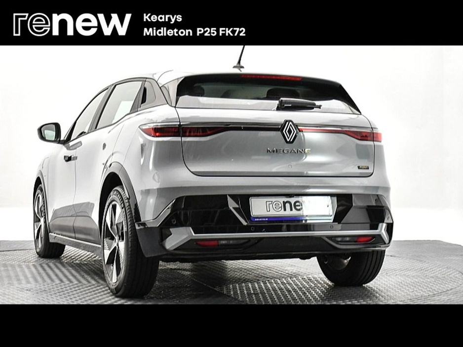 2023 Renault Megane E-Tech Equilibre EV60 220hp €25,990
