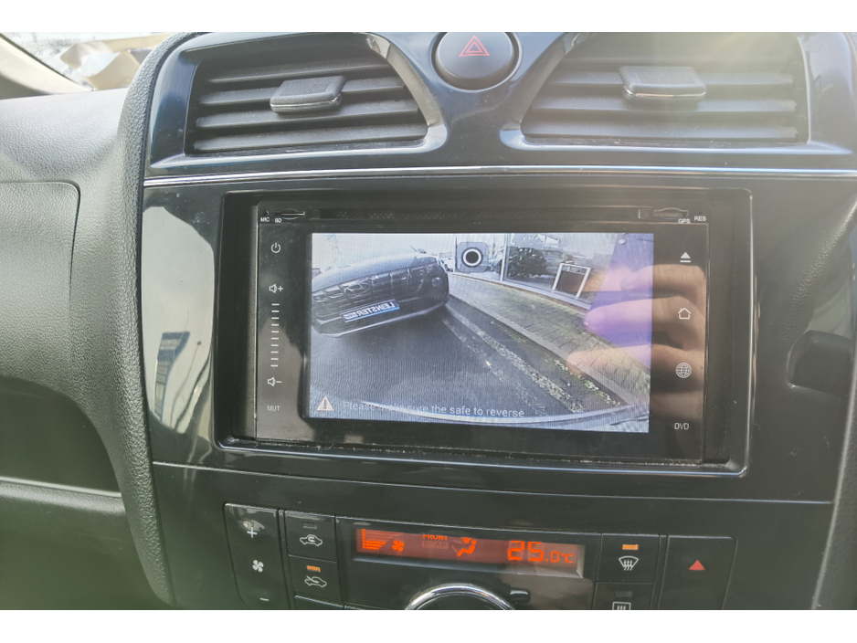 2013 Nissan Serena 2.0 AUTOMATIC **8 SEATER** PETROL HYBRID - FINANCE AVAILABLE - CALL US TODAY ON 01 492 6566 OR 087-092 5525 €9,950