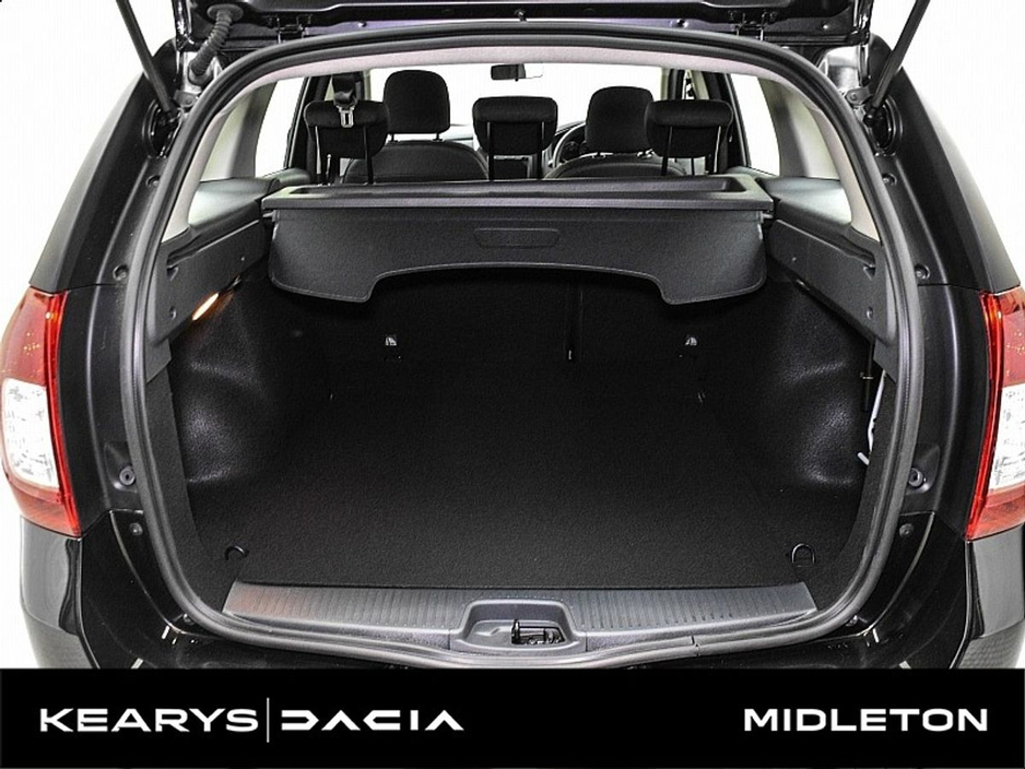 2021 Dacia Logan Signature Blue dCi 95 MY18 €13,990