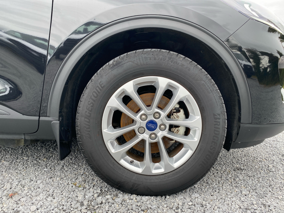 2023 Ford Kuga Titanium PHEV 225BHP €33,500