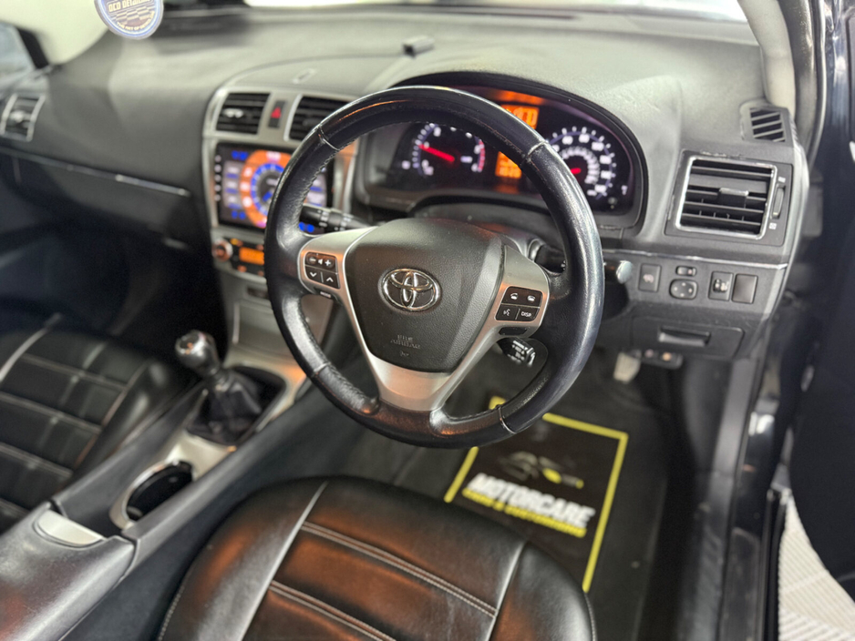 2013 Toyota Avensis 2.0 D-4D 125 BHP Terra €6,500