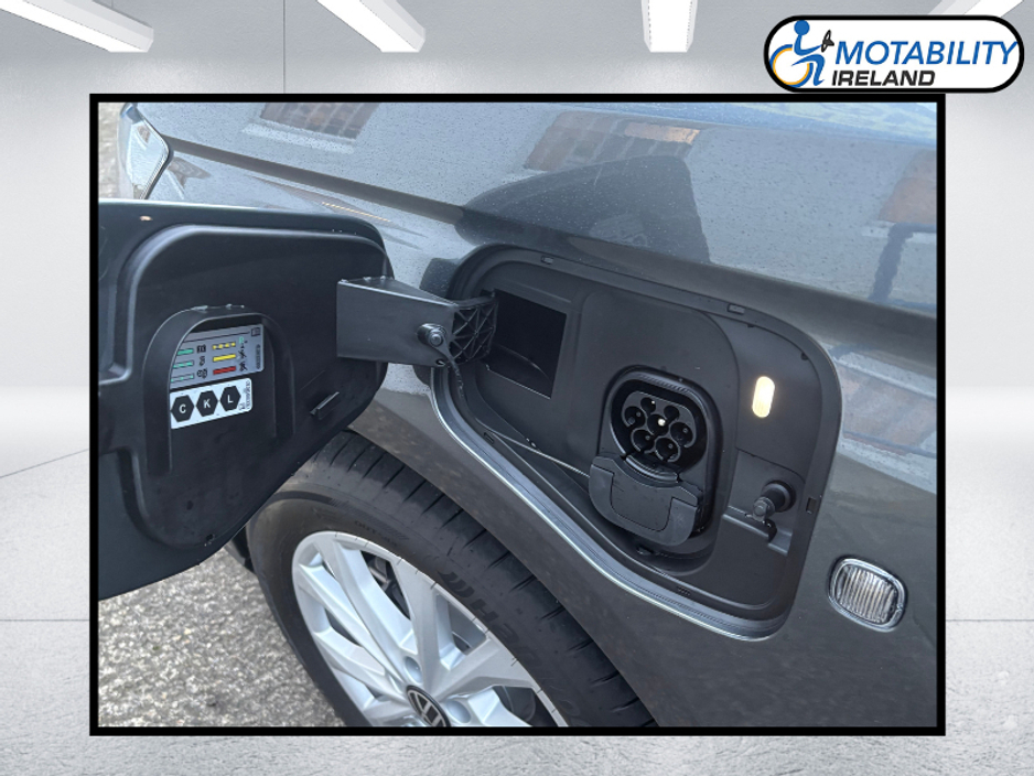 2026 Volkswagen Caddy Maxi 1.5 PHEV Hybrid Wheelchair Accessible  Taxi €66,995