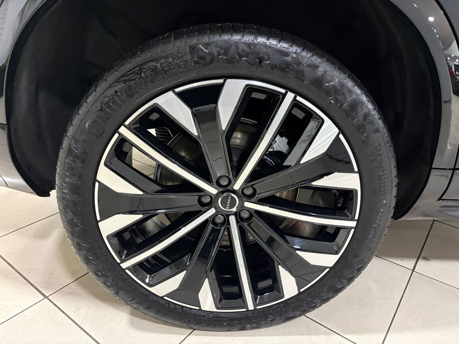 2025 Volvo XC90 T8 PLUS AWD 7-SEATER=BLONDE LEATHER//PAN ROOF//AS NEW=2 YEAR WARRANTY=TAILORED FINANCE PACKAGES INCL PCP AVAILABLE=TRADE IN'S WELCOME €81,995