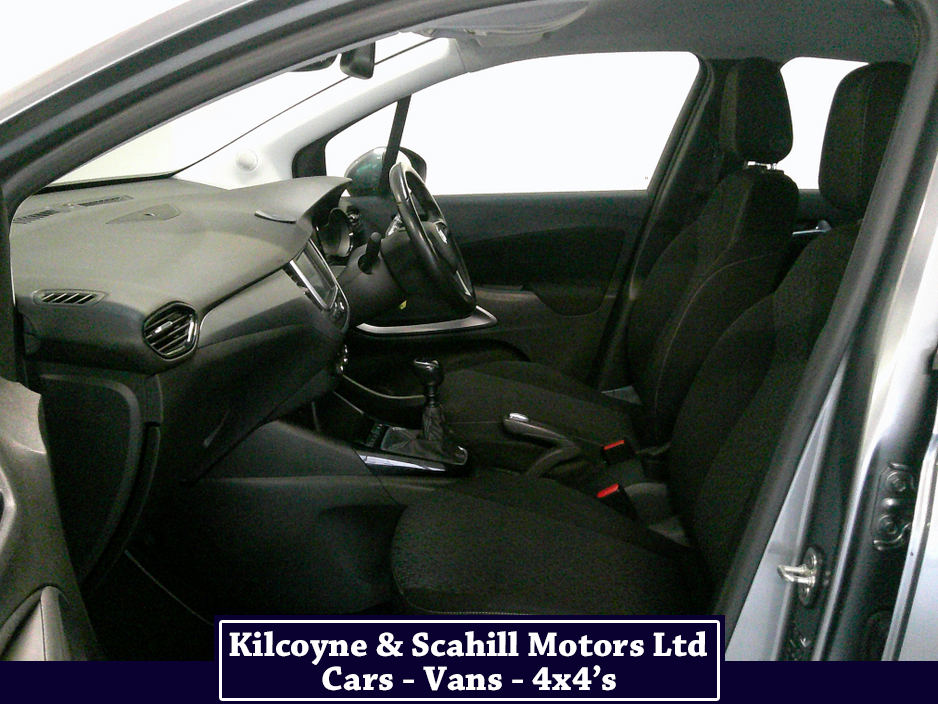 2018 Opel Crossland X 1.5 TD E/TEC SE 102 €12,950