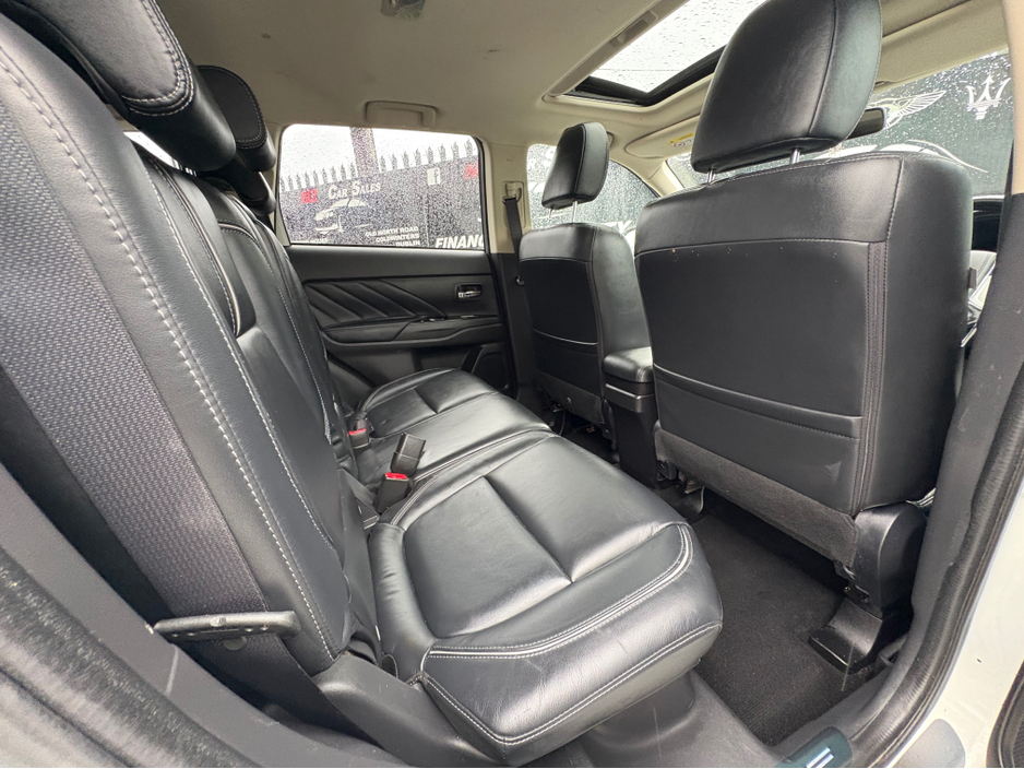 2017 Mitsubishi Outlander 2.0 4H PHEV 200BHP 5 5DR AUTO €17,950