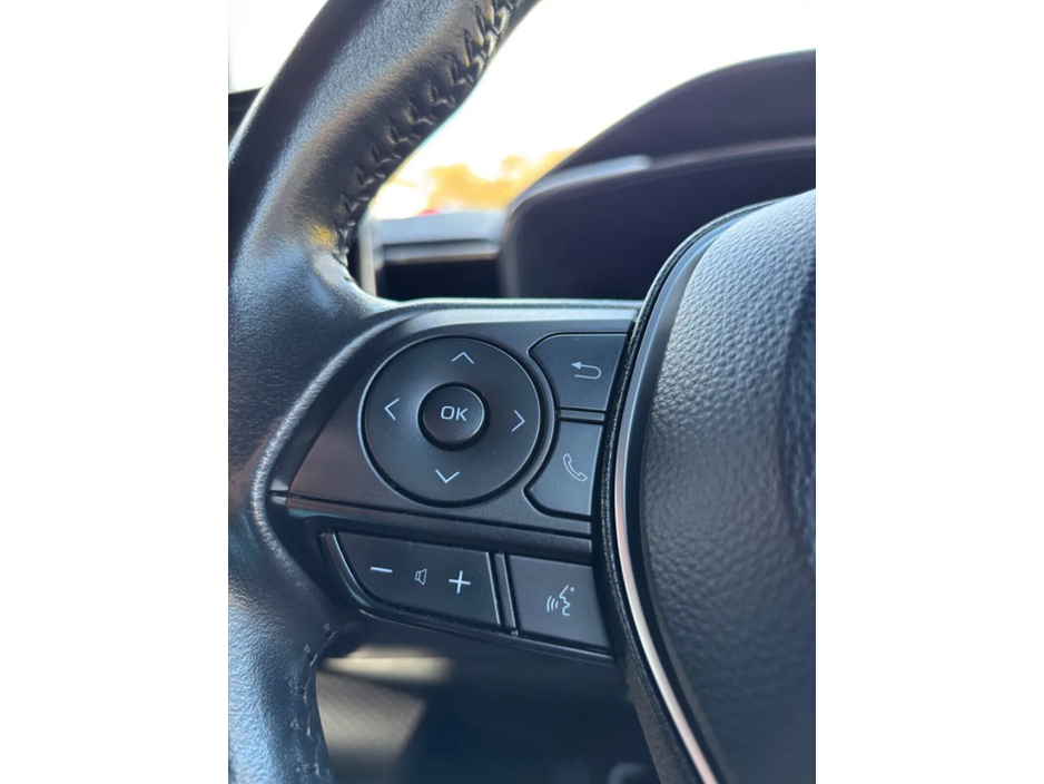 2022 Toyota Corolla 1.8 Hybrid Luna Saloon €20,500