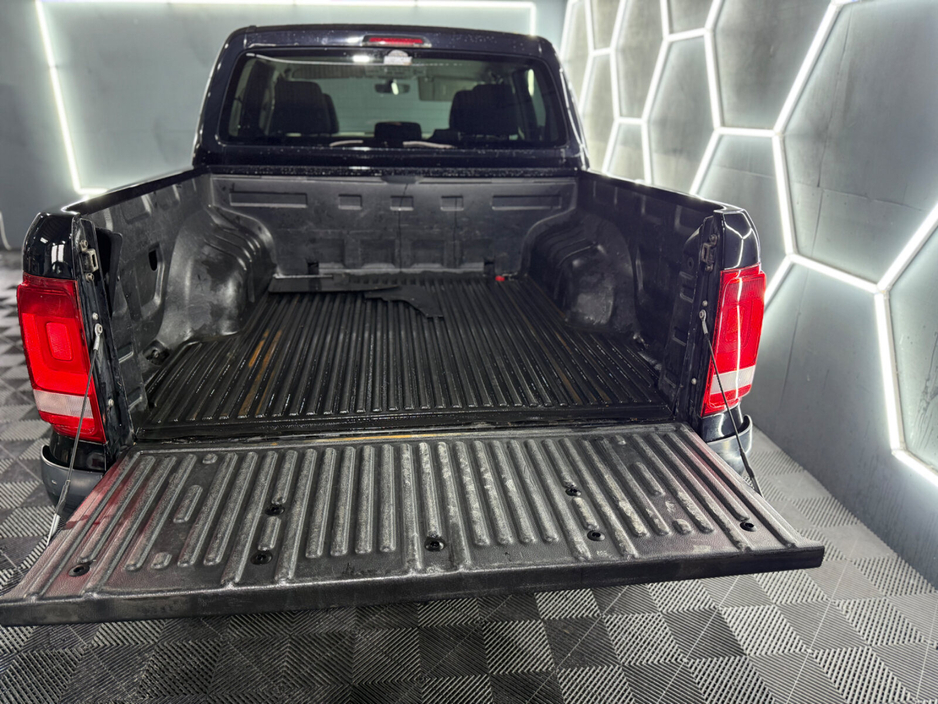 2017 Volkswagen Amarok  €20,950