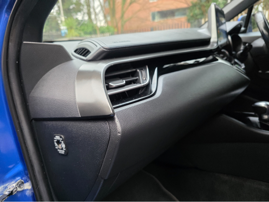 2018 Toyota C-HR LUNA HYRBID AUTO. HUGE SPEC. FINANCE ARRANGED. SIMI. AA APPROVED. €18,950