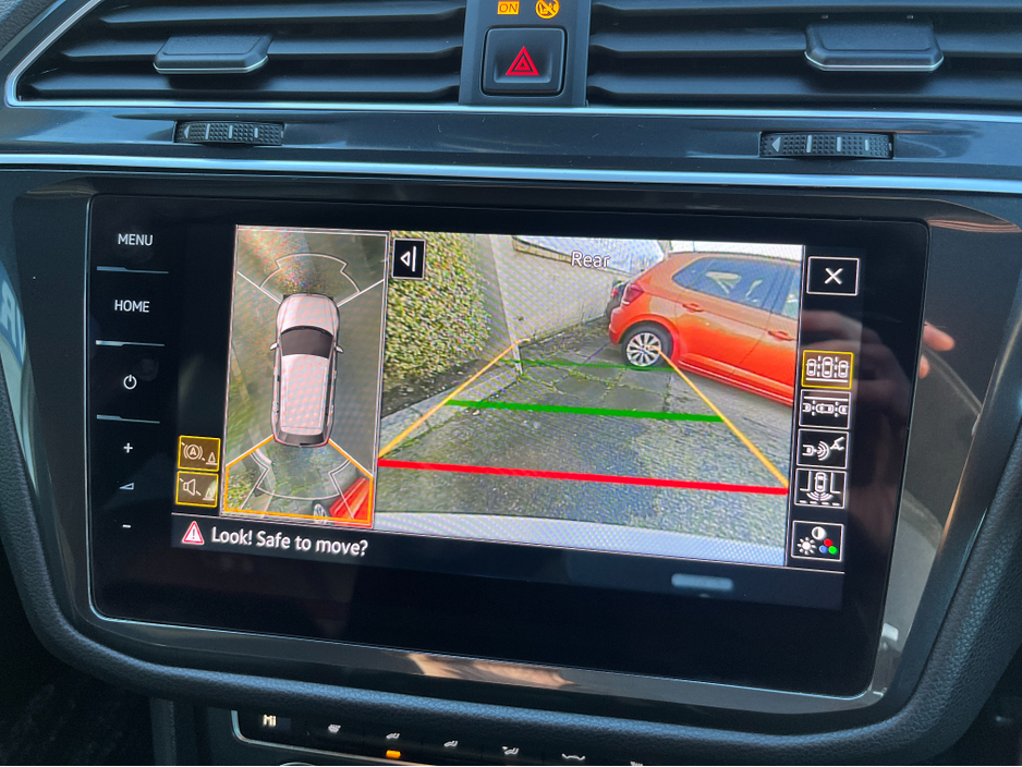 2020 Volkswagen Tiguan R-LINE 4MOTION AUTOMATIC 2.0 DIESEL //LOW MILES//MASSIVE SPEC//FULL LEATHER//DYNAUDIO SOUND SYSTEM//360 PARKING CAMERAS//HEAD UP DISPLAY// €34,950