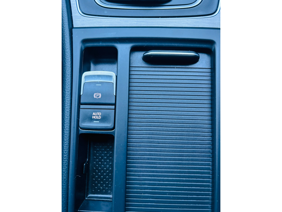 2015 Volkswagen Golf  €12,950