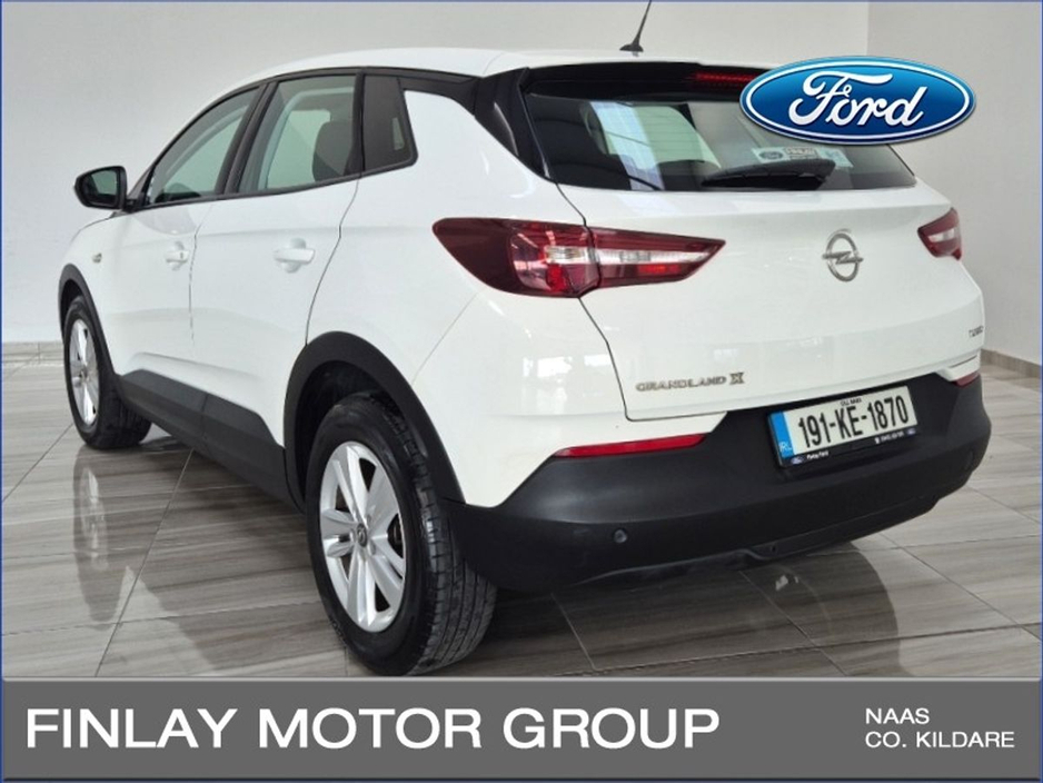 2019 Opel Grandland X SC 1.2i 130PS 6 Speed Auto, Full service history . €17,950