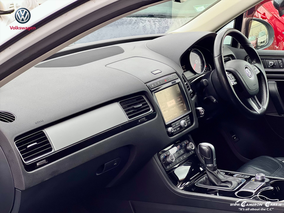 2018 Volkswagen Touareg N1 BUSINESS 5 SEAT CREWCAB VAT €26,950