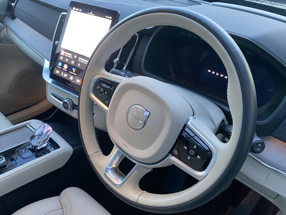 2025 Volvo XC90 T8 Ultra Dark AWD Auto (PHEV) €84,900