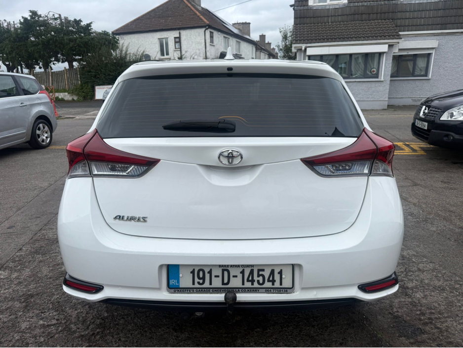 2019 Toyota Auris 1.4 D-4D TERRA 4DR €7,490