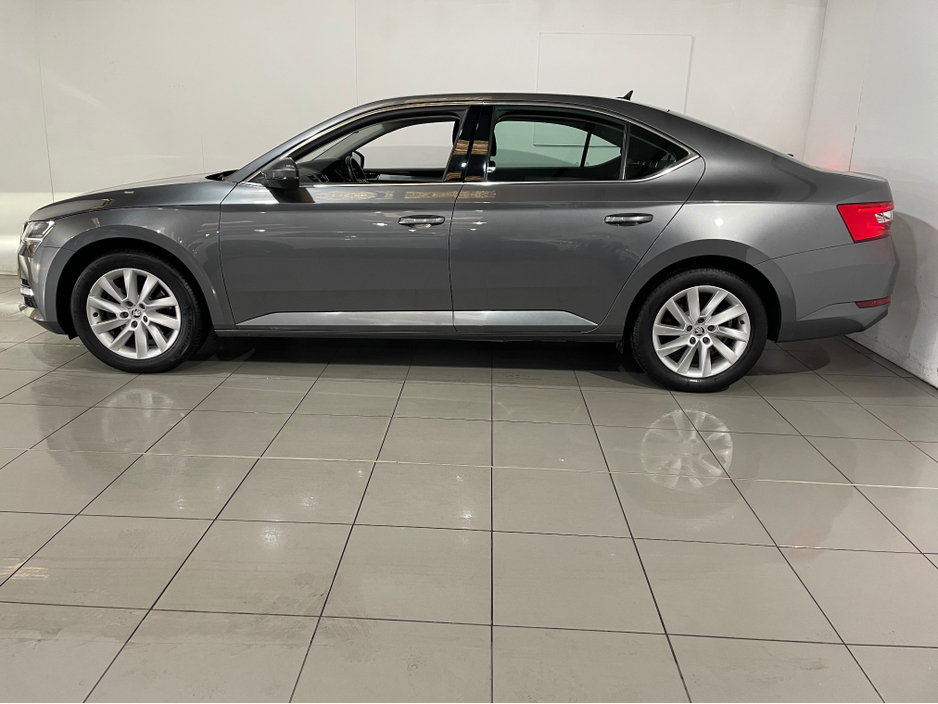 2022 Skoda Superb AMBITION 2.0 TDI 150HP FULL SERVICE HISTORY €22,950