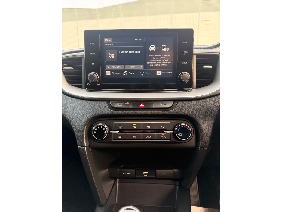 2021 Kia Ceed COMMERCIAL €12,601