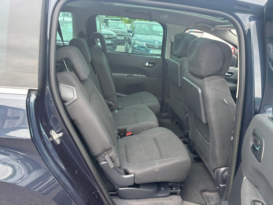 2014 Peugeot 5008 ACTIVE FAMILY 1.6 HDI   7  SEATS €5,450