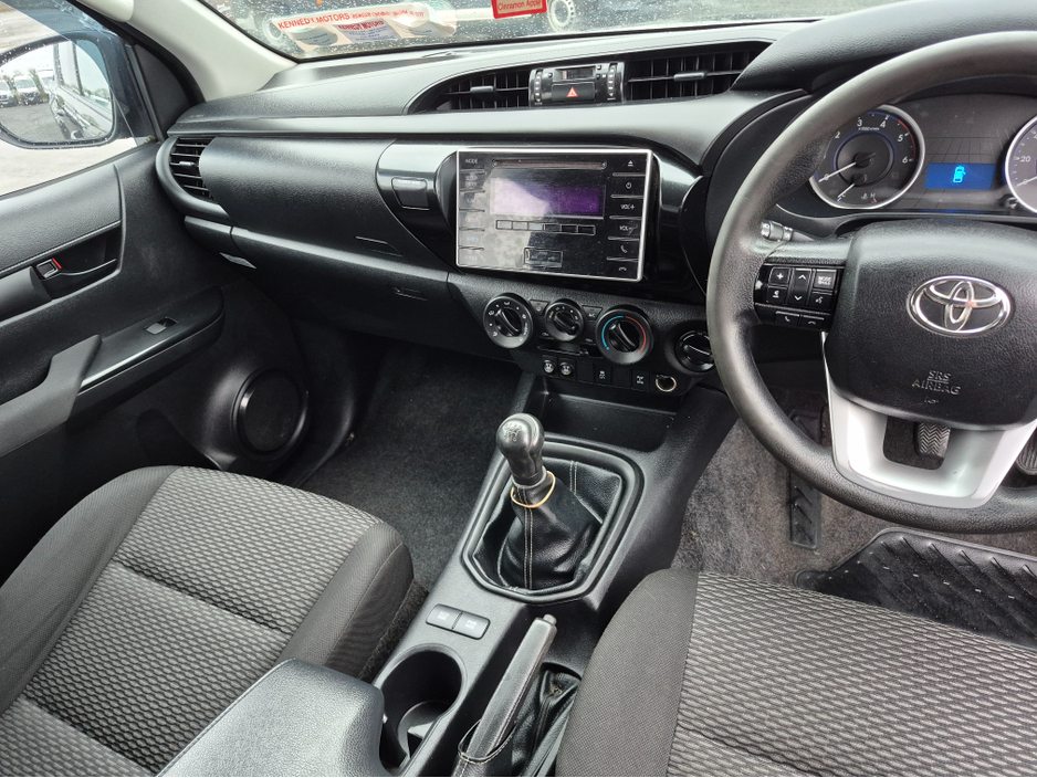 2018 Toyota Hilux 2.4 D-4D ACTIVE DC 4WD 14 148HP 4DR €21,950