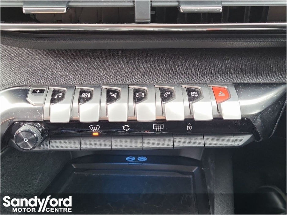 2021 Peugeot 3008 HYBRID2 PHEV 225bhp Allure €25,950