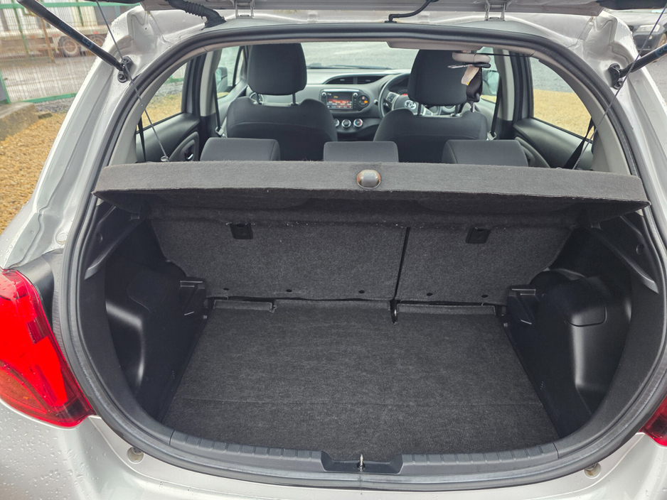 2015 Toyota Yaris 1.0 VVT-i 3Dr Sol €7,950