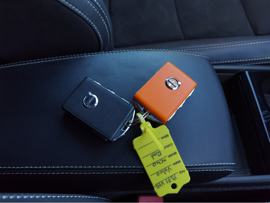 2022 Volvo XC40 1.5 RECHARGE T5 R-DESIGN AUTOMATIC PETROL PLUG-IN HYBRID - FINANCE AVAILABLE - CALL US TODAY ON 01 492 6566 OR 087-092 5525 €28,950