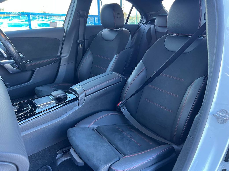 2021 Mercedes-Benz A Class A200d AMG-LINE PREMIUM PLUS // VIRTUAL COCKPIT // LEATHER/ALCANTARA HEATED SEATS // ADAPTIVE CRUISE CONTROL €32,900