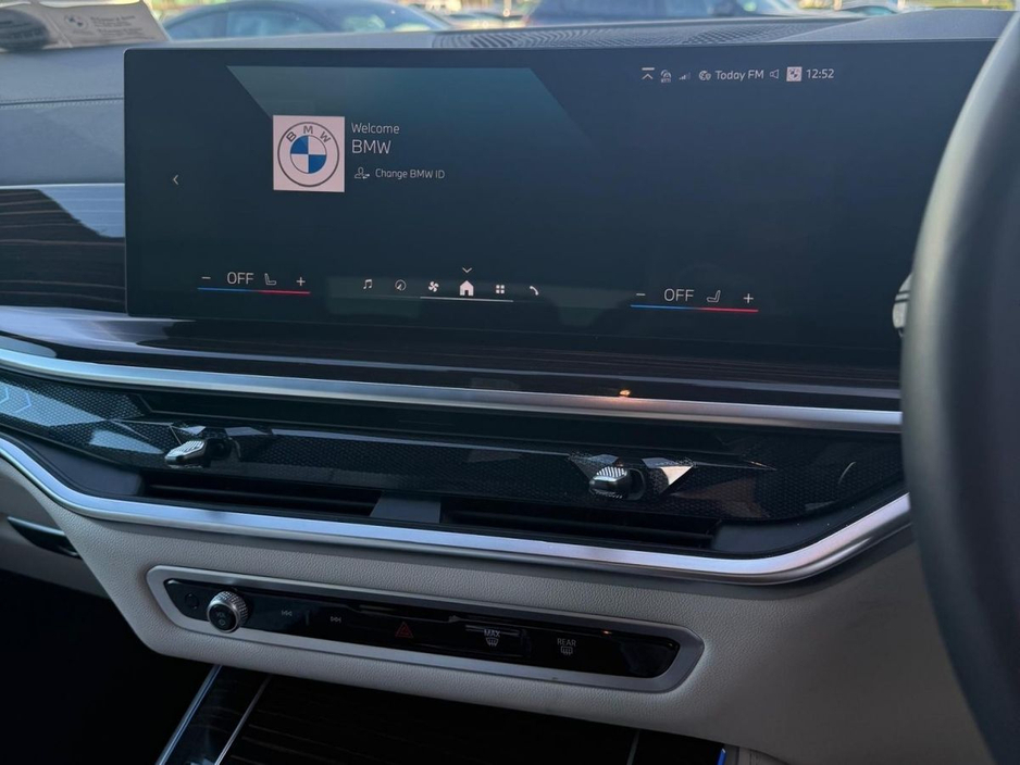 2025 BMW X5 xDrive50e M Sport €109,950