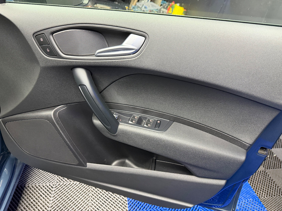 2016 Audi A1 1.0TFSI 95HP €13,499