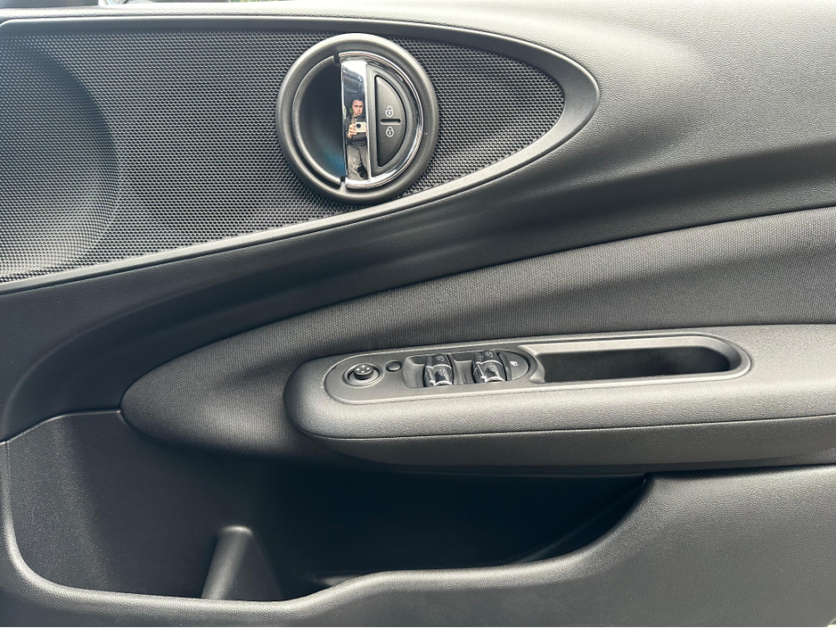 2017 MINI Clubman 1.5 COOPER 136 BHP LOW KM SAT NAV €12,950