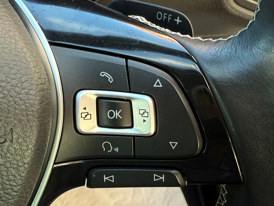 2015 Volkswagen Golf  €14,990