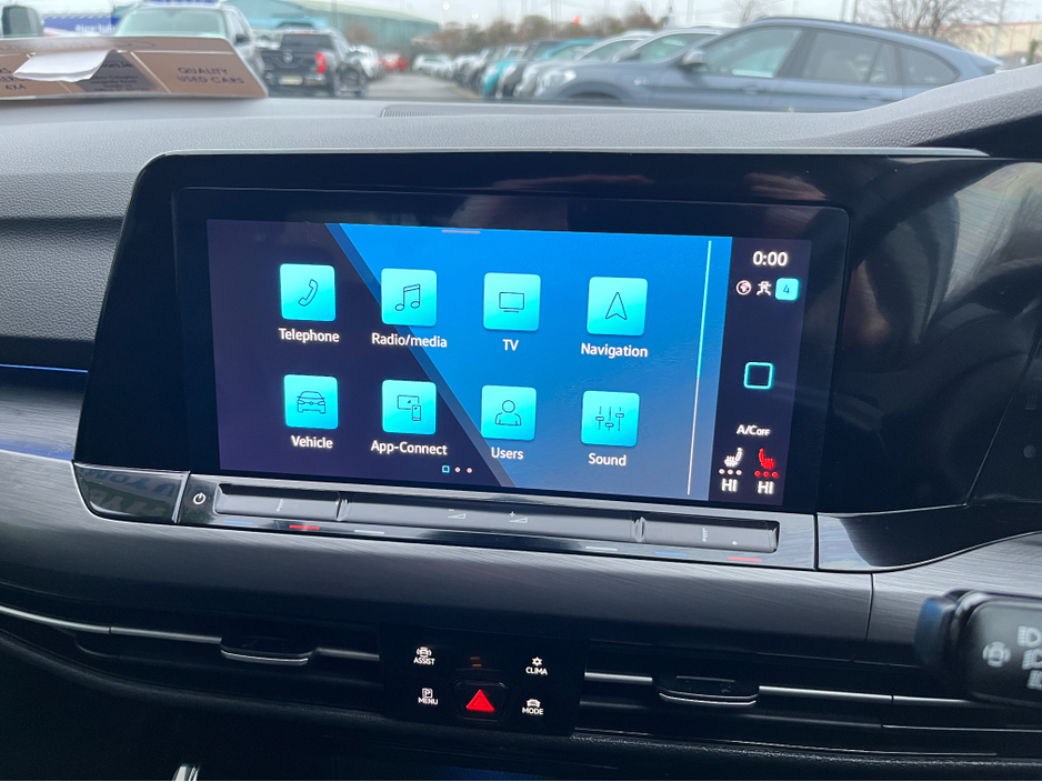 2022 Volkswagen Tiguan E-TSI STYLE AUTOMATIC HYBRID 1.5 PETROL //LOW MILES//HIGH SPEC//HEATED SEATS AND STEERING WHEEL//HEAD UP DISPLAY//KEYLESS ENTRY// €29,950