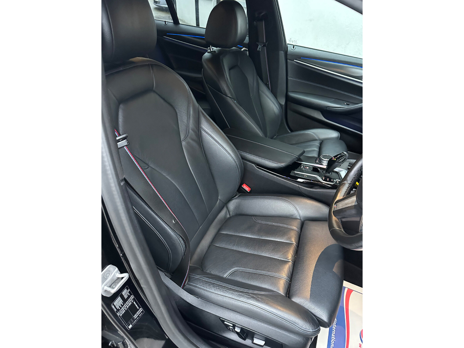 2021 BMW 5 Series  €40,995