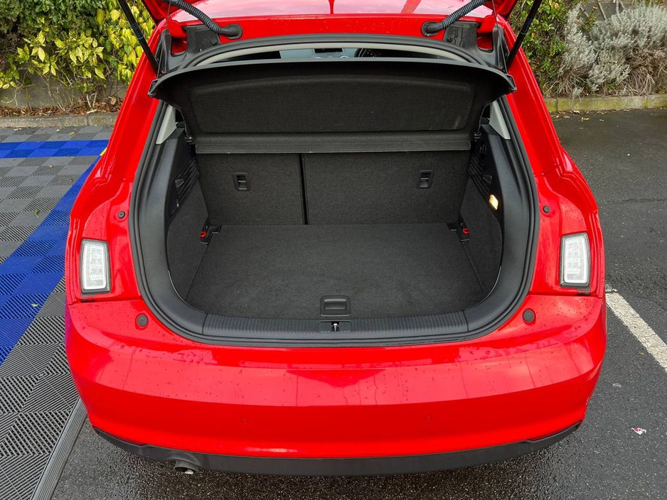 2015 Audi A1 1.0 TFSI // DIAMOND CUT ALLOYS // VALID NCT 12/26 // PARKING SENSORS €12,750