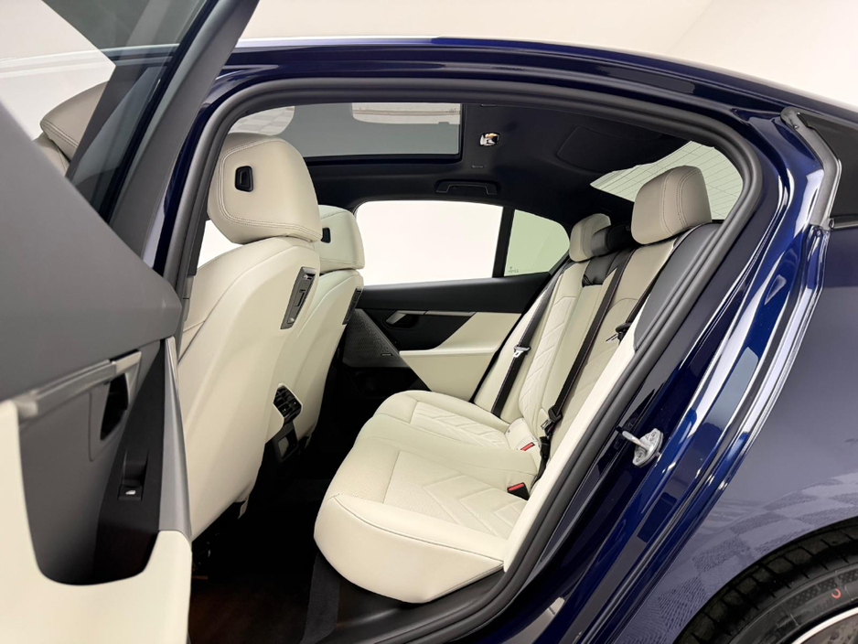 2025 BMW 5 Series 550E M SPORT PRO XDRIVE €87,990