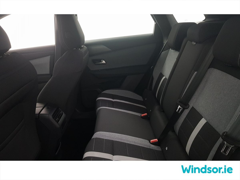 2025 Opel Grandland Elegance 1.2 MHEV (Tech Pack)