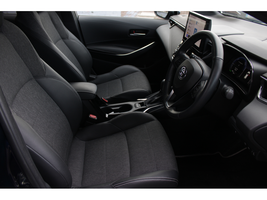 2024 Toyota Corolla HYBRID SOL 5DR ESTATE AUTOMATIC // 1 OWNER WITH ONLY 33,000KM'S // BUY WITH CONFIDENCE AA  AND SIMI APPROVED DEALER 2026 // FINANCE ARRANGED // ALL TRADE INS WELCOME // €31,950