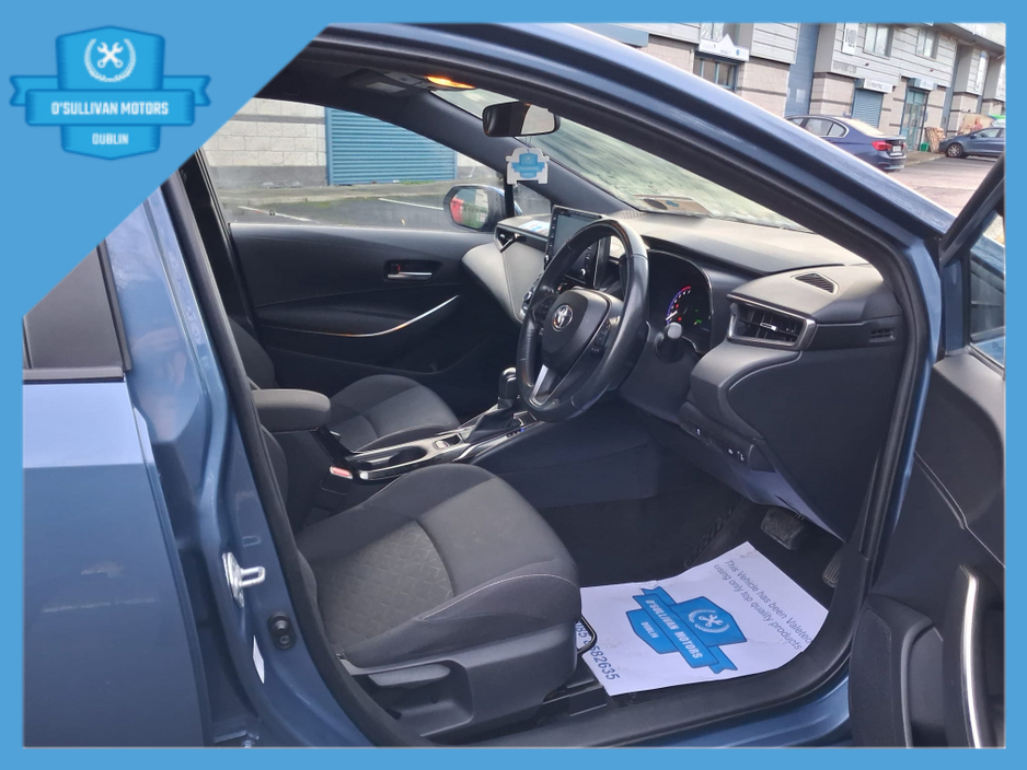 2022 Toyota Corolla LUNA TS 4DR AUTO HYBRID TOURINGSPORT A €20,500