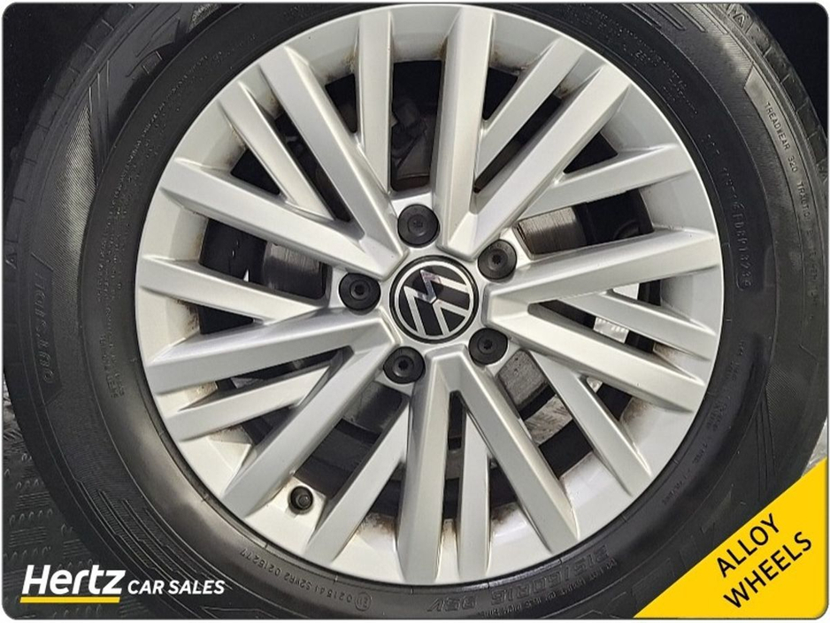 2023 Volkswagen T-Roc LIFE TSI 1.0 Petrol Manual €25,795