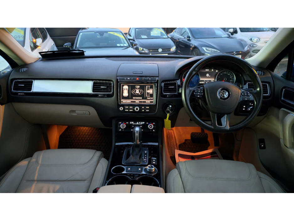 2015 Volkswagen Touareg CV 3.0 TDI 262BHP V6 5 SEATS €24,500