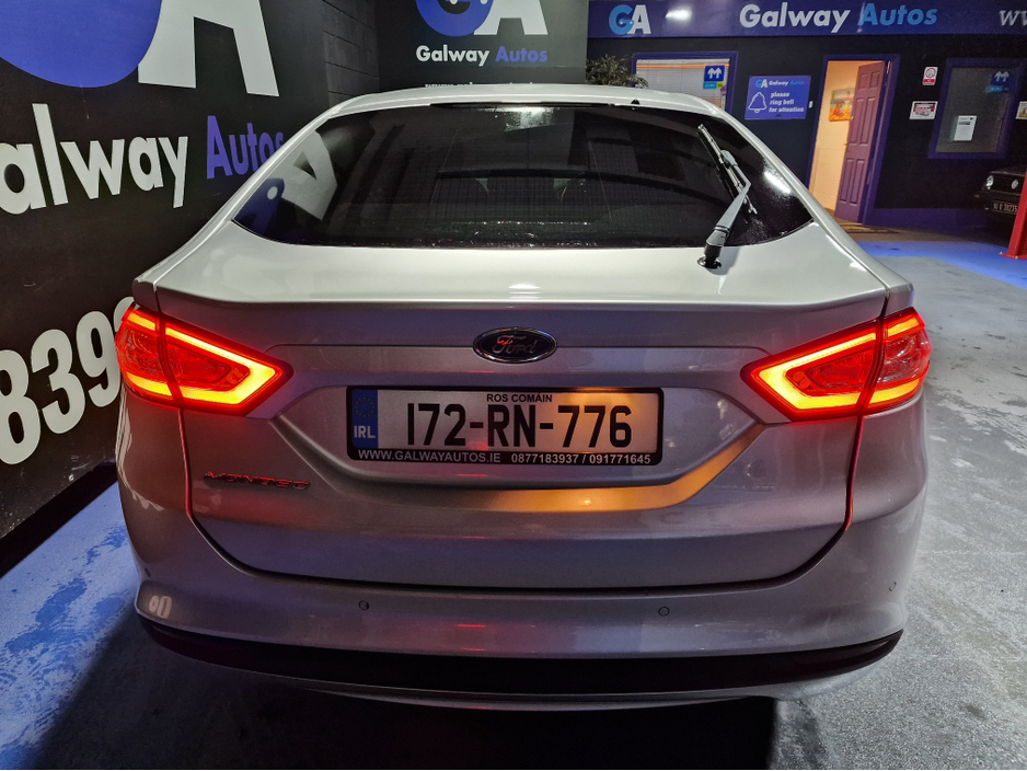2017 Ford Mondeo 2.0 TDCI ZETEC-FULLY SERVICED €10,450