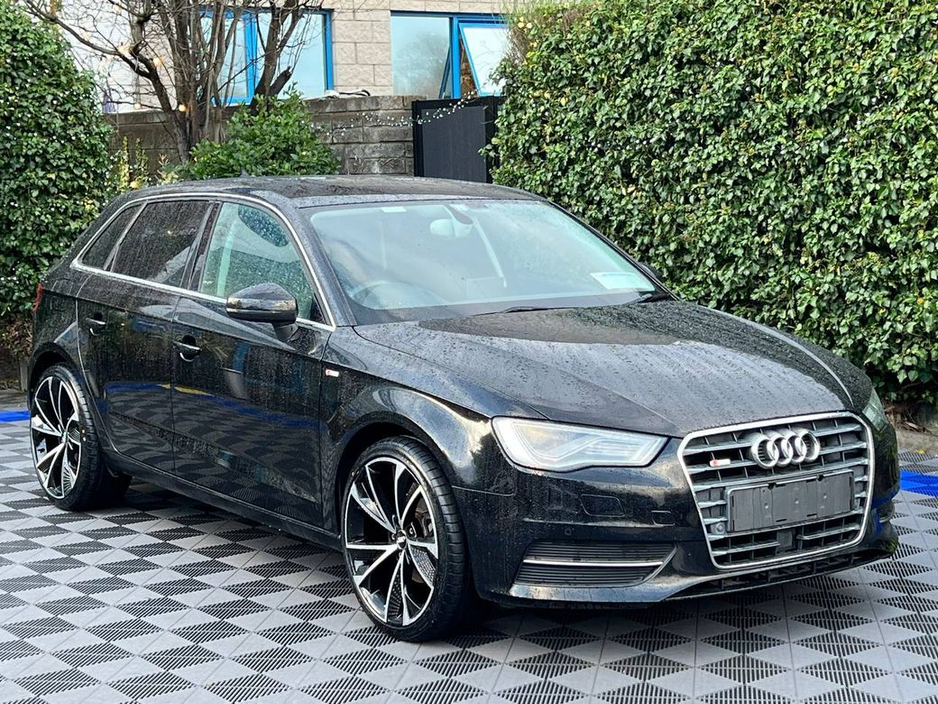 2015 Audi A3 S-LINE PACK 1.4 TFSI // NEW 19" S-LINE ALLOYS // LOW MILEAGE // REVERSE CAMERA // ADAPTIVE CRUISE CONTROL €15,900