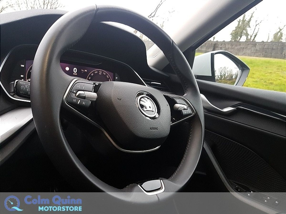 2024 Skoda Octavia Selection 2.0TDI 115HP *Manufacturers Warranty Until 08-08-2027* €31,995