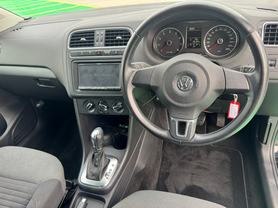 2013 Volkswagen Polo  €9,500