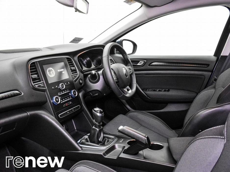 2021 Renault Megane 1.5 Blue dCi 115 Play GC €17,900