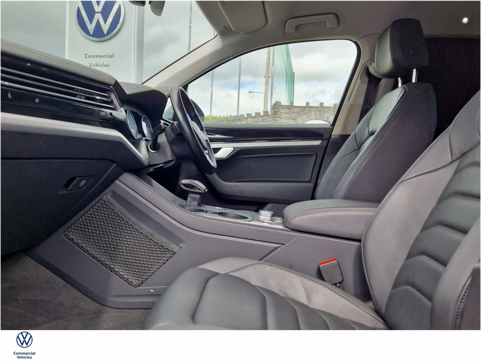 2019 Volkswagen Touareg Commercial Van * 3.0 TDI 4M 231HP 4DR  AUTO €31,950