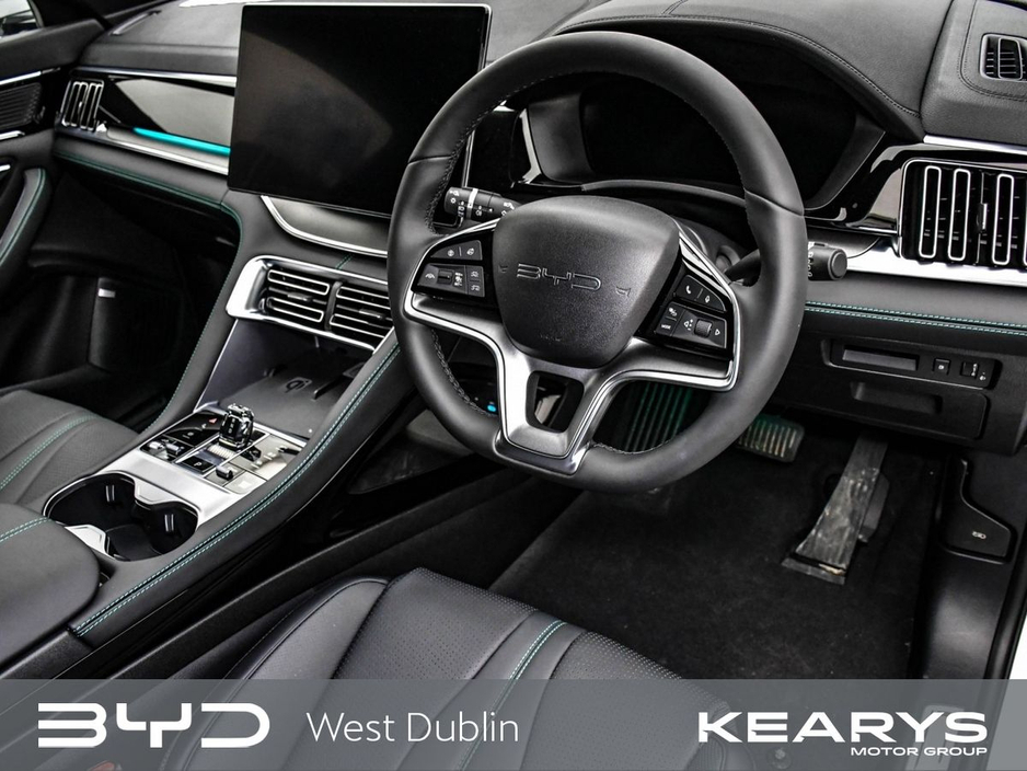 2026 BYD Seal U Order your 261 Seal U Boost White today!